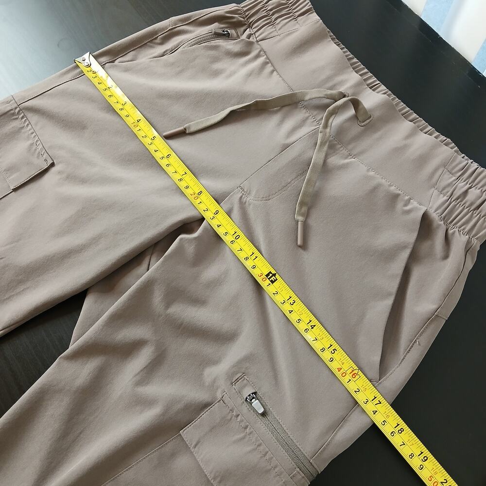 All in Motion Active Light Cargo Jogger Pants XS tan beige light brown athletic - Picture 7 of 13